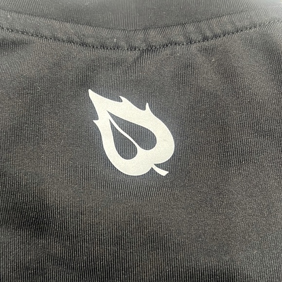 Baleaf Fleece Lined Thermal Top - Picture 3 of 3